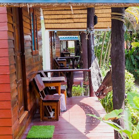 Lanta New Coconut Bungalow Ko Lanta Habitación foto